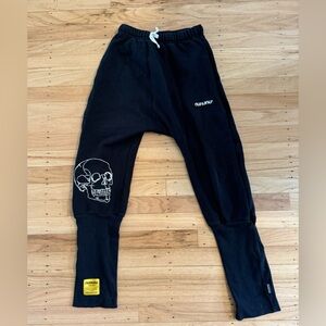 Nununu Sweatpants